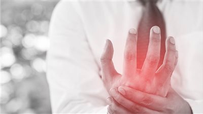 أعراض الروماتويد، أسباب الإصابة وطرق العلاج