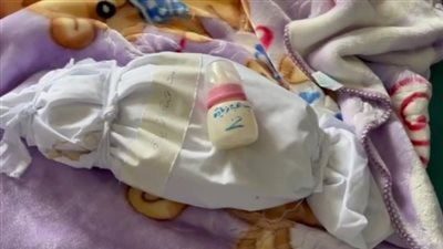 استشهاد الرضيعة هبة زيادة في غزة بسبب حصار الاحتلال وعدم توافر لبن الأطفال (صور)