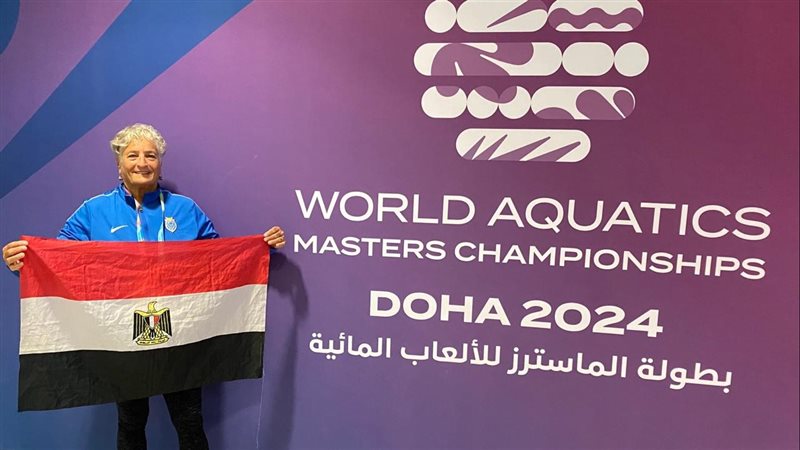 البطلة منى كامل،