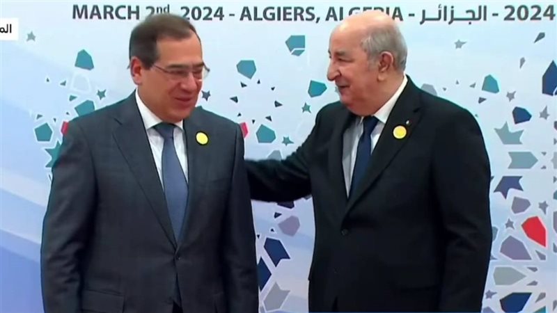 الملا والرئيس الجزائري