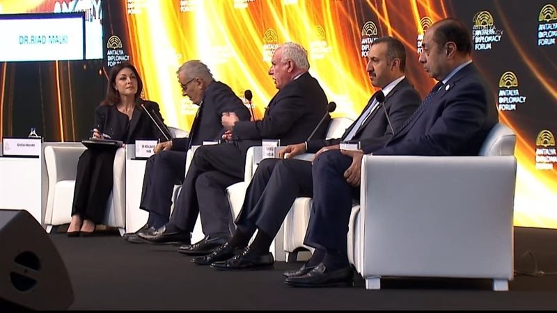 السفير حسام زكي،