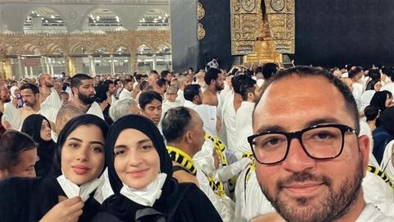 أحمد ثروت، فيتو
