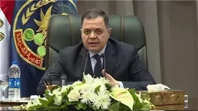 وزير الداخلية للفريق أول محمد زكي: مسيرة عطاء الشهداء ستبقى خالدة 