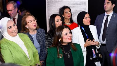 وزيرة الهجرة تستعرض أبرز خطوات استراتيجية الوزارة لتمكين المرأة المصرية
