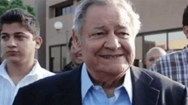 وفاة منير ثابت، فيتو