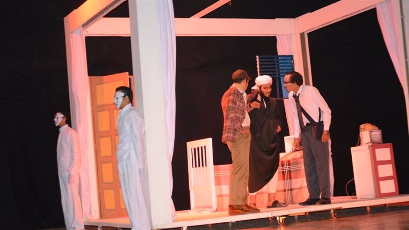 مهرجان المسرح بجامعة