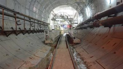 اندلاع حريق هائل في مترو أنفاق طهران (فيديو)