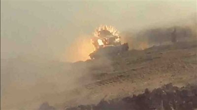 لحظة استهداف جرافة الاحتلال بعبوة محليّة الصنع في طولكرم