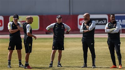 تفاصيل مران الأهلي استعدادا لمواجهة نهائي كأس مصر أمام الزمالك 