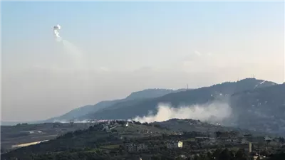 جيش الاحتلال يستهدف سيارة إطفاء جنوبي لبنان