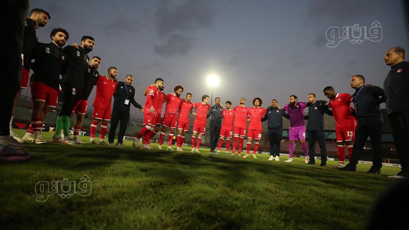 فيوتشر، فيتو