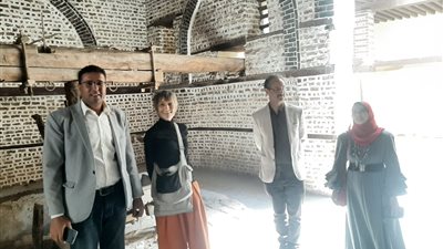 رسامة الكاريكاتير الفرنسية الشهيرة تراكس تزور مدينة رشيد 