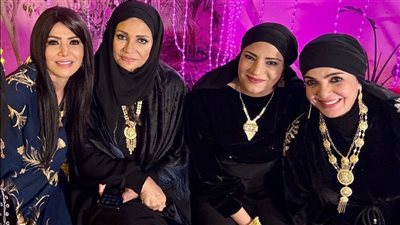 مسلسلات رمضان 2024، منى عبد الغني ولقاء سويدان تغنيان في كواليس 