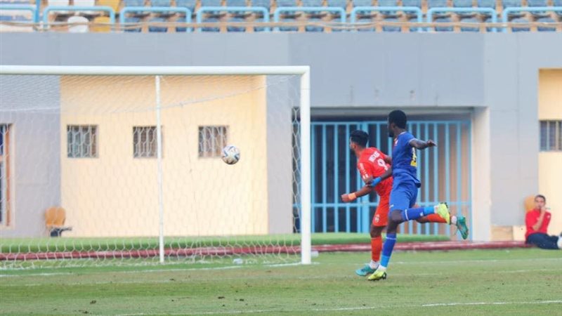 دوري المحترفين، فيتو