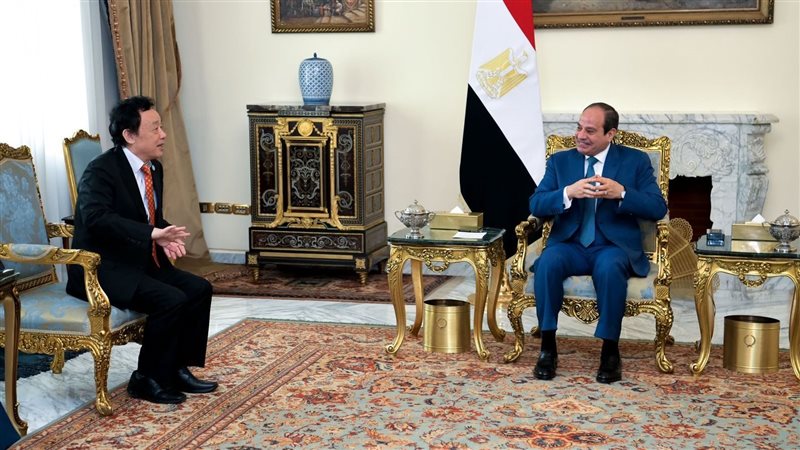  السيسي خلال استقبال