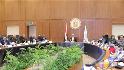 التعليم العالي: التواصل مع الجهات الصناعية للوقوف على احتياجاتها