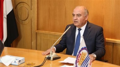 محافظ قنا ورئيس جامعة جنوب الوادي يشهدان احتفالية ذكرى تأسيس الجامع الأزهر