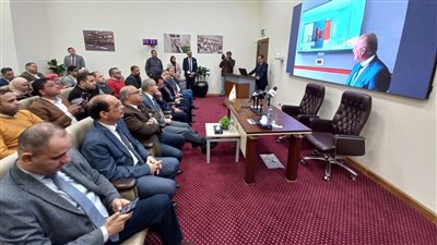 عشماوى: إتاحة أجهزة الدفع الإلكتروني بمكاتب السجل التجاري