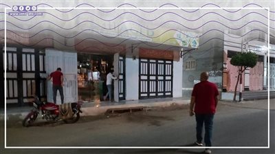 مواعيد غلق المحلات والمطاعم والكافيهات في رمضان (إنفو جراف)