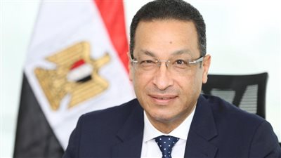 تكليف المهندس رأفت هندى للقيام بأعمال الرئيس التنفيذى للجهاز القومى لتنظيم الاتصالات