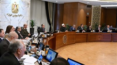 مدبولي يكشف عن اتجاهات الحكومة وأولوياتها بعد تحرير سعر الصرف 