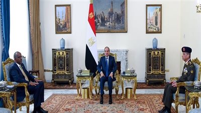 السيسي يبحث مع وزير دفاع كينيا تعزيز الشراكة والتعاون في المجالات العسكرية والأمنية 