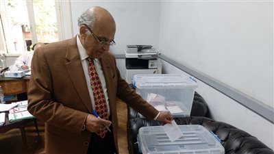 استمرار توافد الأطباء البيطريين على انتخابات التجديد النصفي (صور)