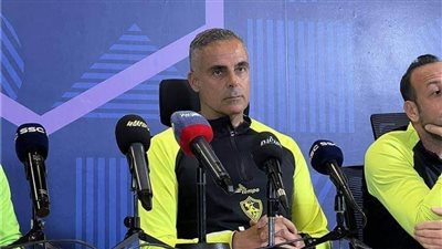 كواليس اجتماع جوميز مع لاعبي الزمالك قبل مواجهة دريمز 