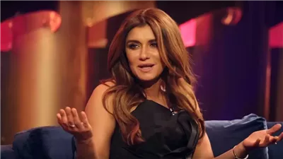 بسبب سور مخالف، سيدة تتهم الفنانة غادة عادل بسبها وقذفها 