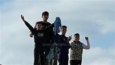 دوري المحترفين، أطفال يشجعون غزل المحلة أمام بتروجيت من فوق الأسوار (صور) 