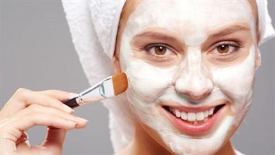 قناع الحناء البيضاء والزبادي لبشرة نضرة وأكثر جمالا