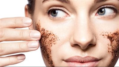  مقشر الورد لبشرة ناعمة وصافية وخالية من العيوب