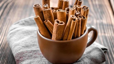 10 أسباب تجعل القرفة المكون الأساسي في جميع أكلاتك