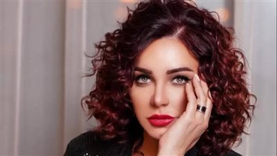 تفاصيل ظهور السورية سلاف فواخرجي رفقة خالد النبوي بالموسم الرمضاني 2024