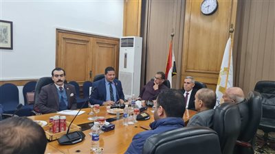 شعبة الورق باتحاد الصناعات تناقش البصمة الكربونية للشركات