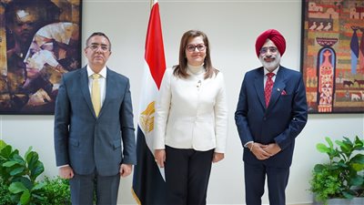 وزيرة التخطيط تبحث سبل التعاون مع وفد هندي