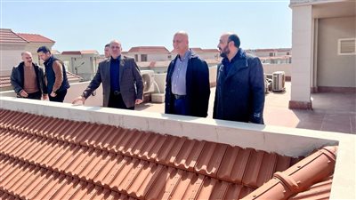 مسؤولو الإسكان يستعرضون موقف مشروعات المنصورة الجديدة 