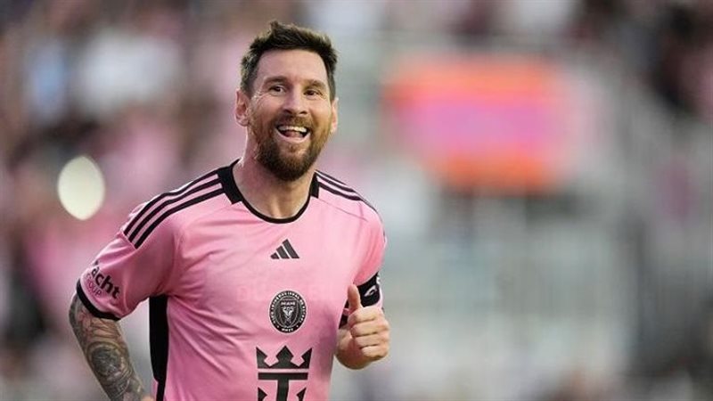 ميسي، فيتو 