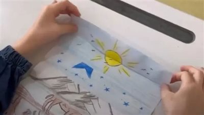 عن طريق الرسومات، فكرة مبتكرة لتحفيظ الأطفال القرآن الكريم (فيديو)