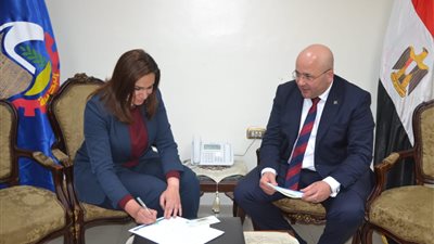 نائب محافظ البحيرة تستقبل رئيس قطاع البنك الزراعي لدعم الأسر الأكثر احتياجًا 