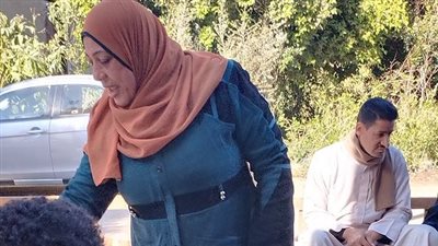  1000 شنطة لأهالي قرية الحميدات لتوزيعها علي الأسر الأكثر احتياجا (فيديو)