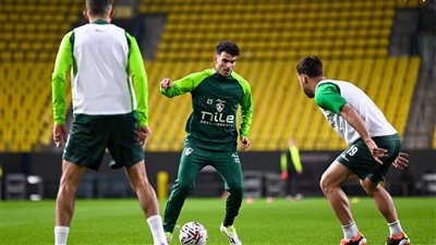 بحضور حسين لبيب، تفاصيل مران الزمالك الختامي استعدادًا لمواجهة الأهلي في نهائي كأس مصر