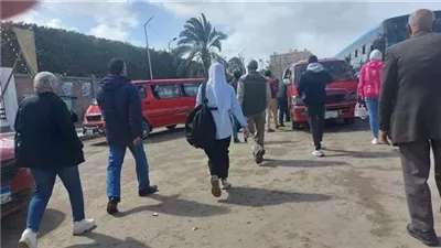 بعد ما أثارته فيتو، قرارات عاجلة من محافظة الإسكندرية بشأن أزمة المواصلات بسبب قطار أبوقير 