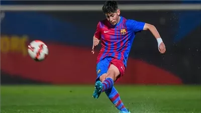 توتنهام يراقب موهبة برشلونة (تقرير)