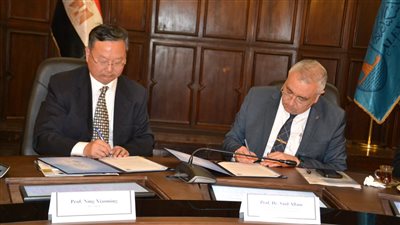 جامعة الإسكندرية تبحث التعاون مع جينجاسو الصينية 