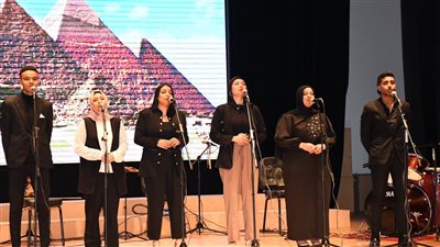 تنظيم يوم الألسن لرعاية المواهب الموسيقية بجامعة قناة السويس (صور) 
