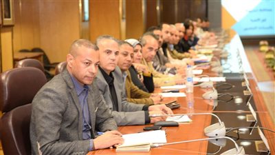 محافظ أسيوط: فتح 85 منفذا ومعرضا لبيع السلع الغذائية استعدادا لشهر رمضان