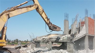 ضمن الموجة 22، إزالة 33 حالة تعد على الأراضي وأملاك الدولة بأسيوط
