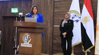 في يومها العالمي، قومي المرأة يوزع جوائز مسابقة شباب يغير الصورة (صور)