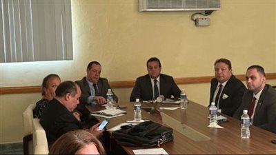 وزير الصحة يتفقد مراكز الرعاية الأولية في كوبا